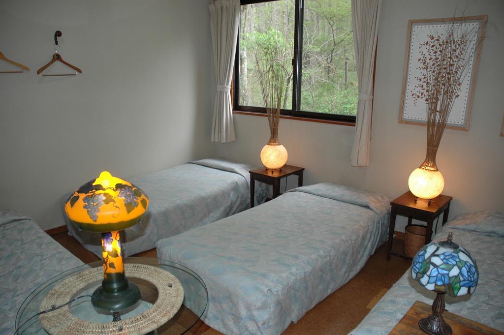 Pension Mozart Yamanakako Ruang foto